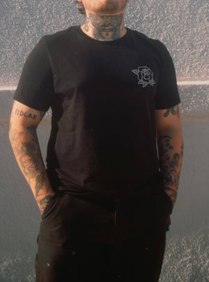 Unisex Cadenas y Espinas Graphic Tee