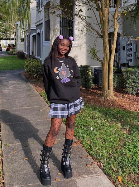 Load image into Gallery viewer, Unisex Brujita Sweatshirt